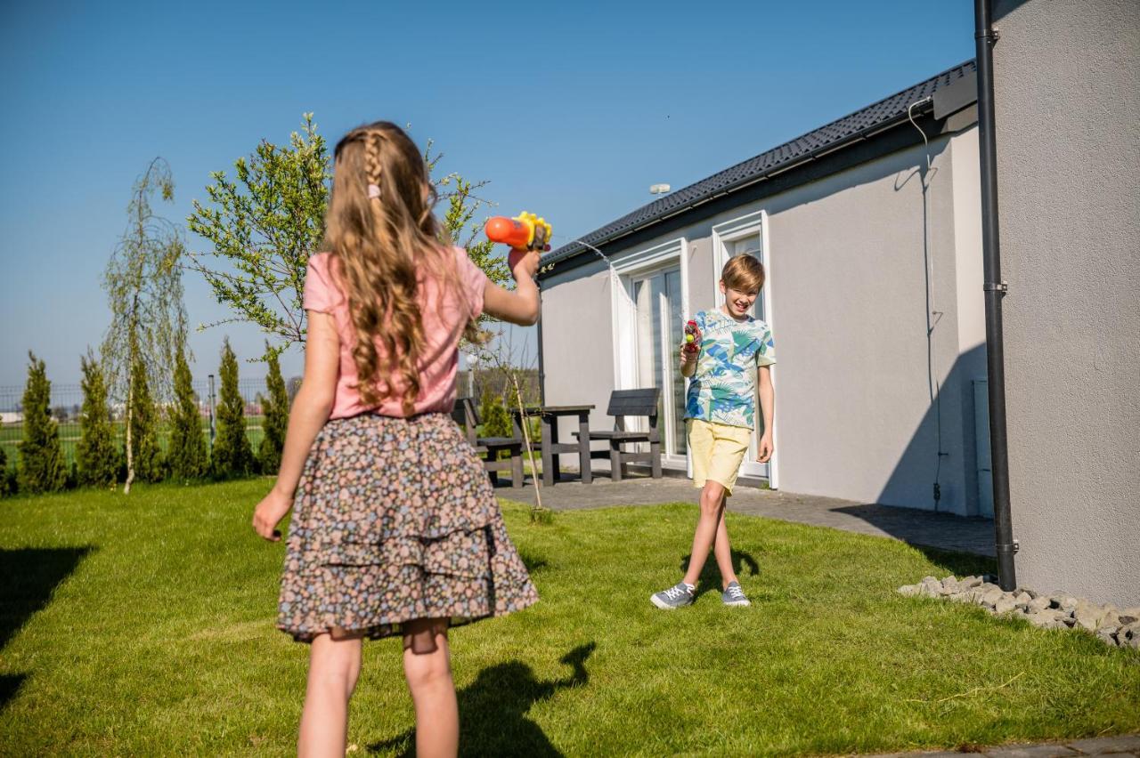 Scandi Village Zator Exteriör bild