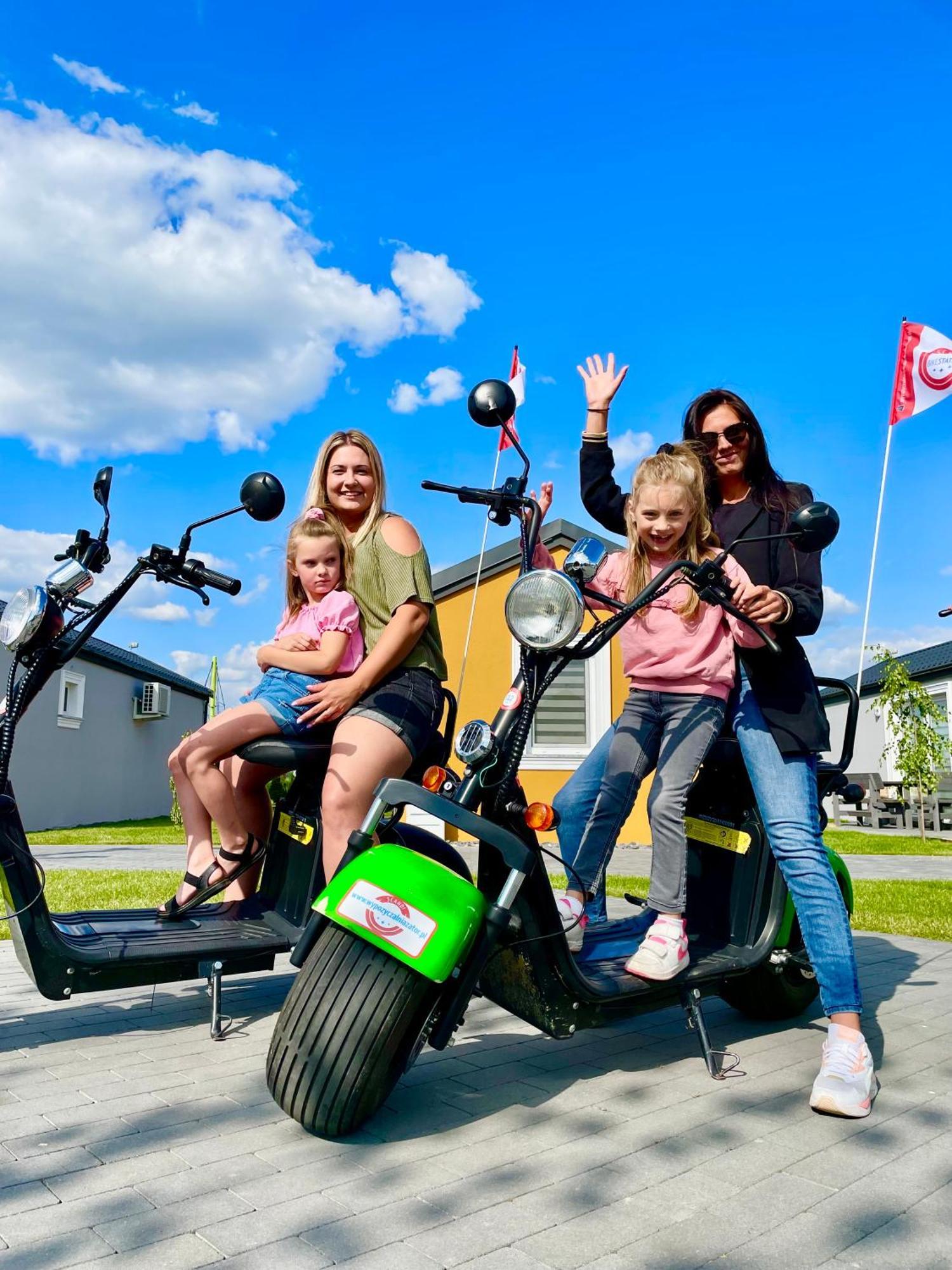 Scandi Village Zator Exteriör bild