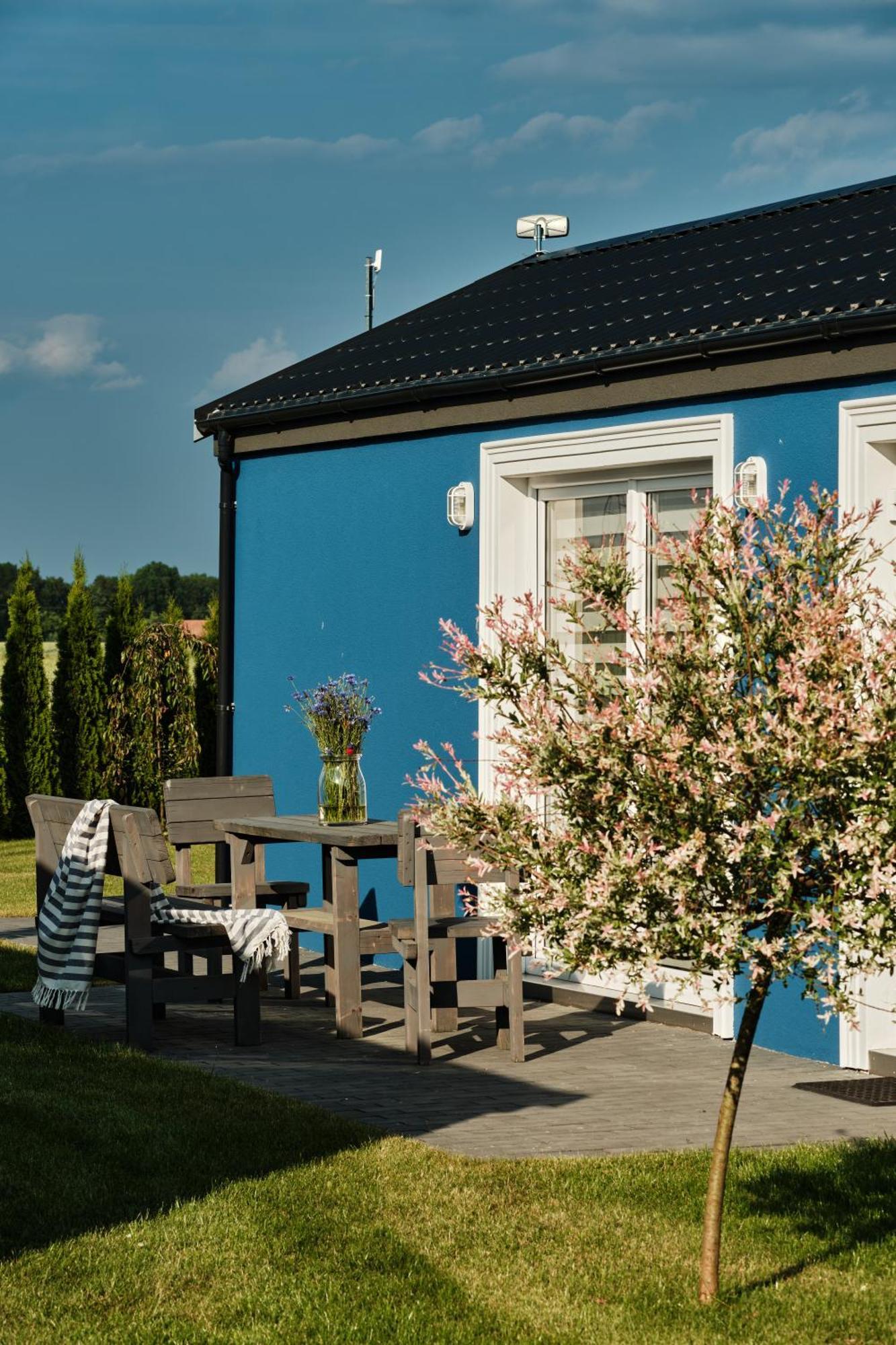 Scandi Village Zator Exteriör bild
